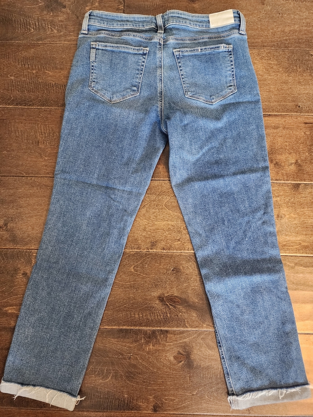 Anthropologie Classic High-Rise Cropped Jeans. Raw Hem Fall Slim Fit Boho Retro